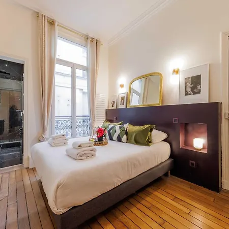 Superb 2bdr 4p - Palais Royal Appartamento