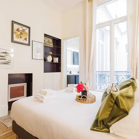 Superb 2bdr 4p - Palais Royal Appartamento *